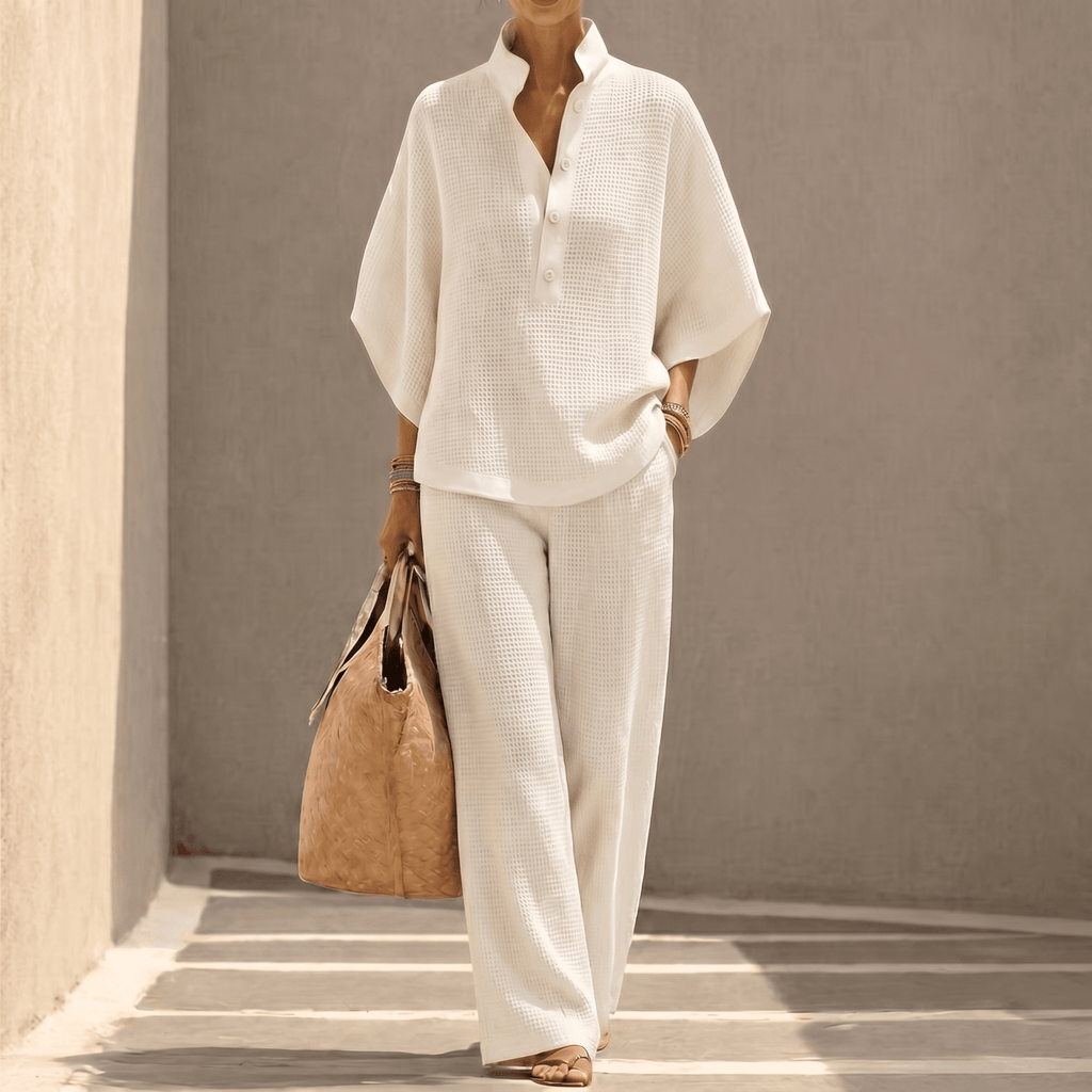 Completo donna in maglia con polo e pantaloni larghi