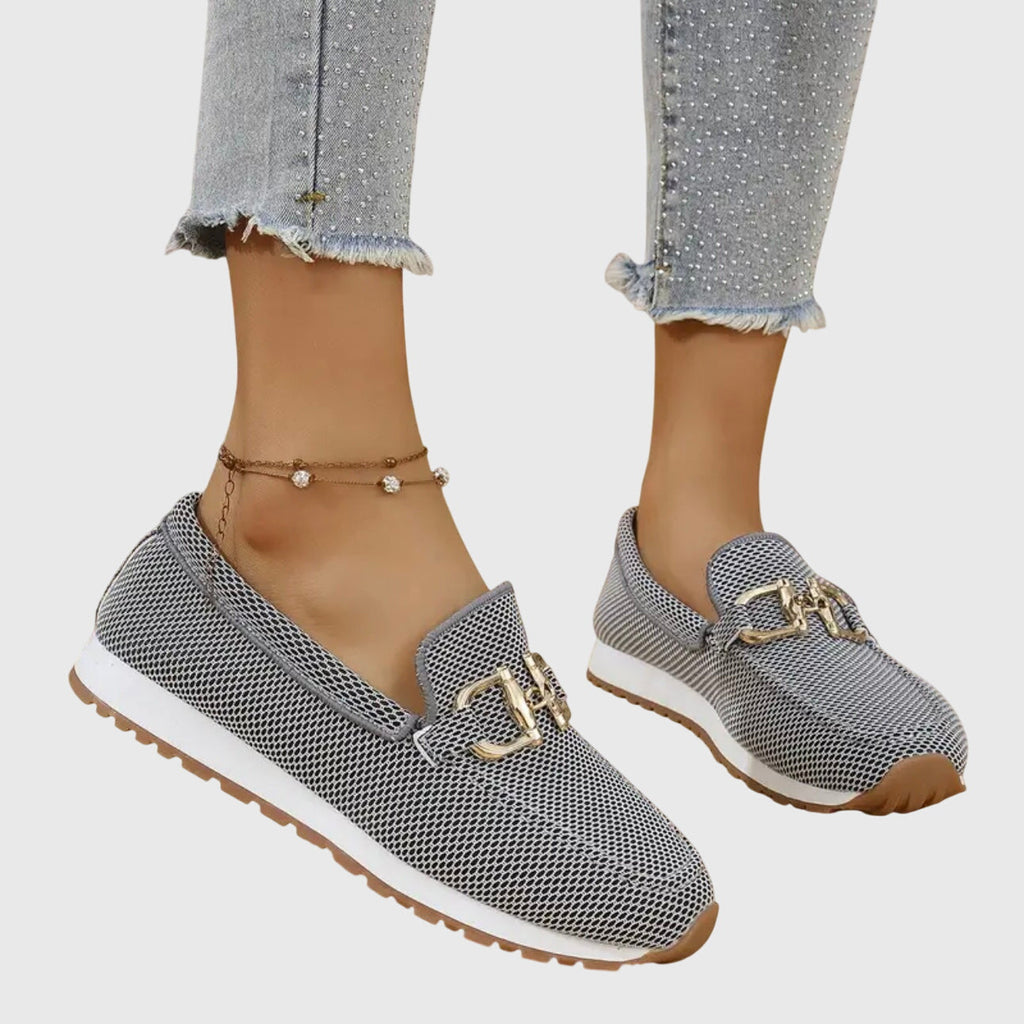 Loafers til damer med tyk sål og dekorativt spænde